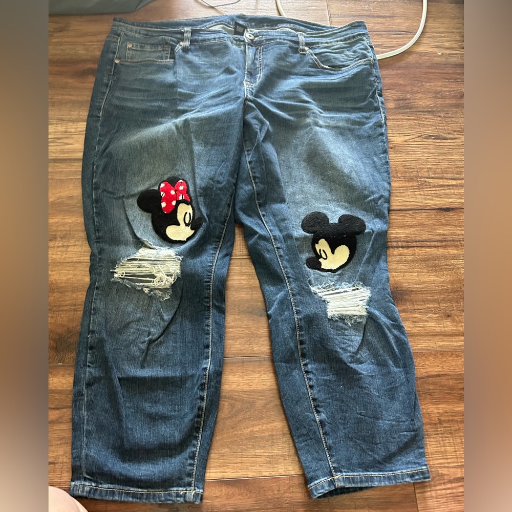 Size 20 Torrid Mickey & Minnie distressed jeans